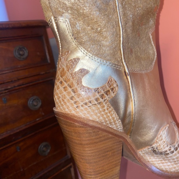Para Raio Gold Leather cowboy boots. Size 10. Brand new never been worn. - Picture 6 of 7